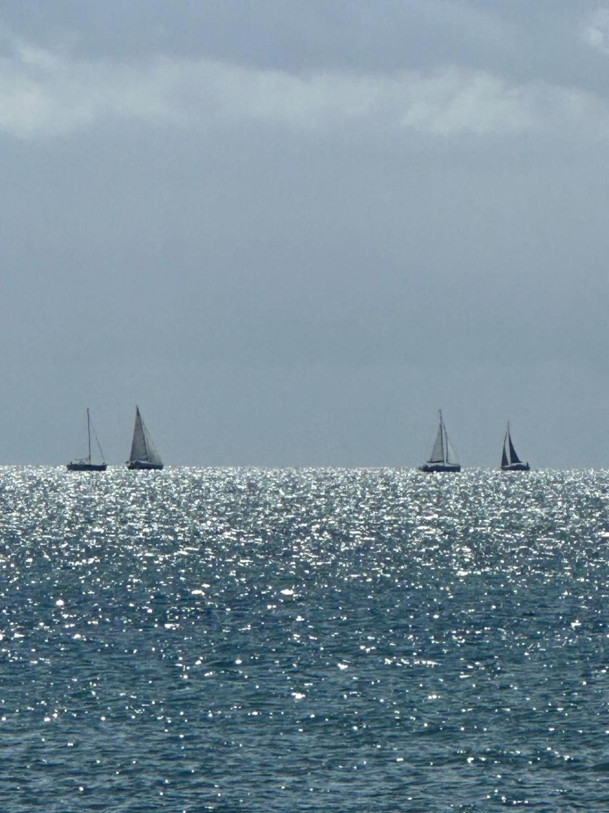 Wohnwagen Auf Dem Wulfenerhals Ca 150M Bis Zum Meer Fehmarn Esterno foto